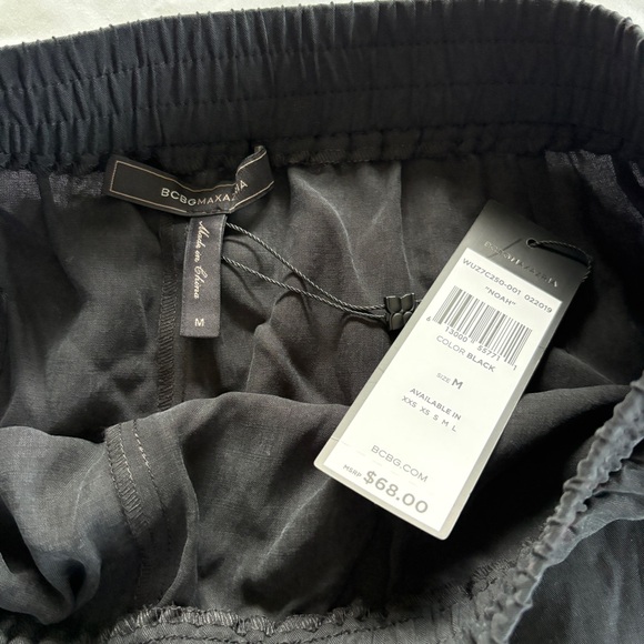 New Black Satin Shorts Size Medium - Picture 3 of 3